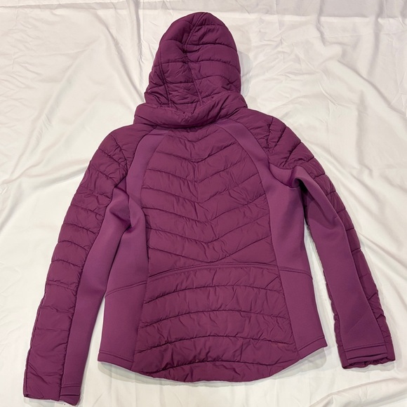 Bernardo Women's Lightweight Wood Violet Puffer Jacket - Picture 2 of 5